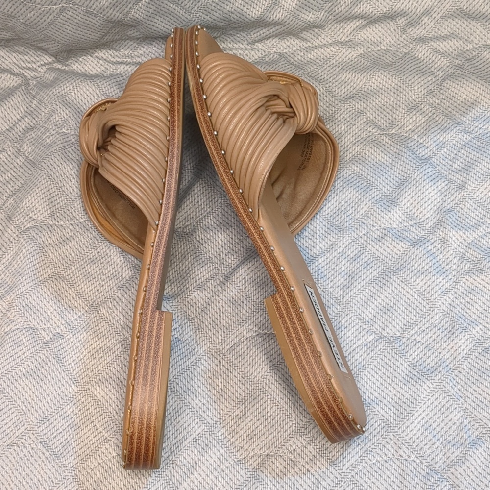 Steve Madden Willow Knot Slide Sandals In Nude - Picture 12 of 16